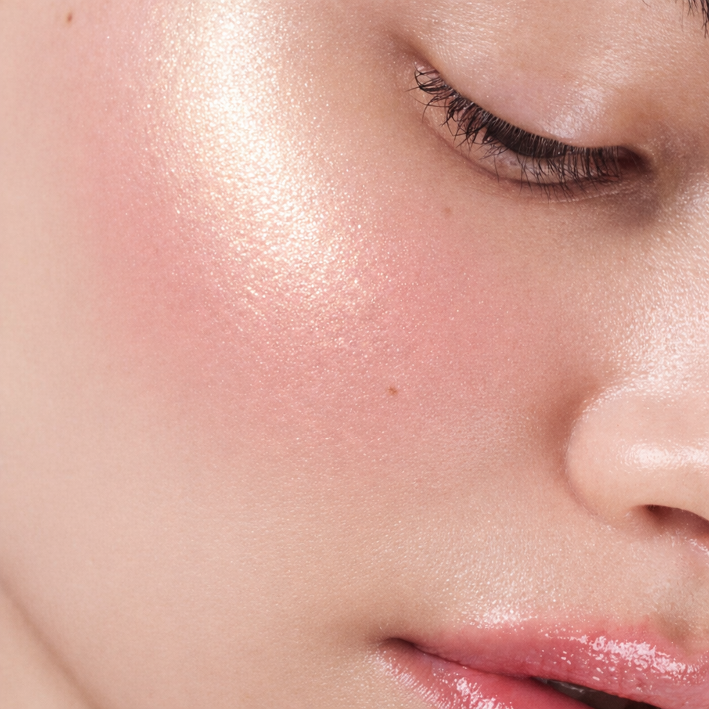 ILLUMINATING POWDER